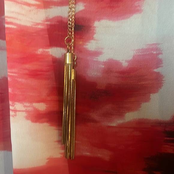 Ladies top - Picture 3 of 3